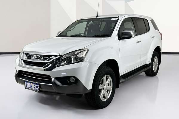 2015 Isuzu MU-X LS-U (4x2) UC