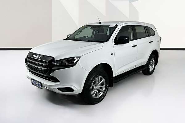 2022 Isuzu MU-X LS-M