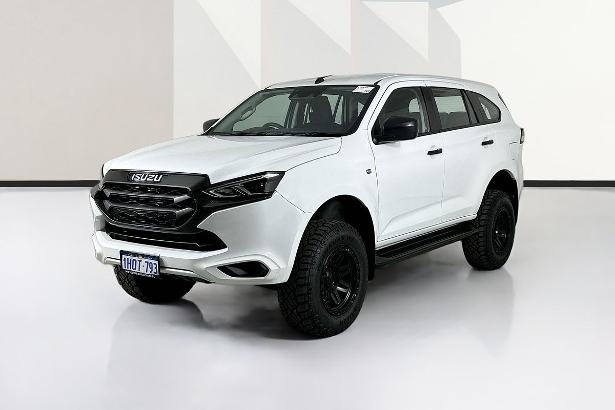 2022 Isuzu MU-X LS-M