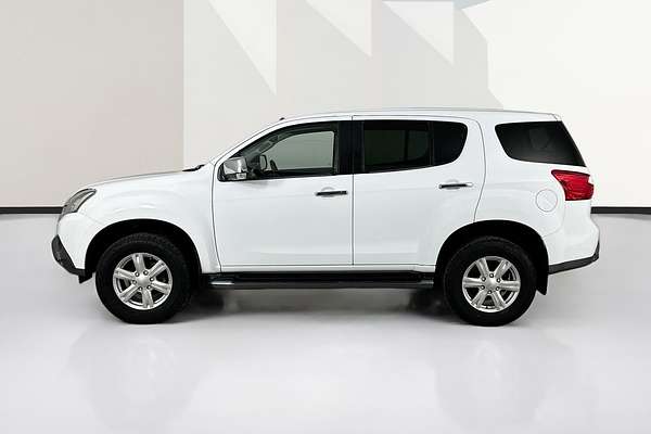 2015 Isuzu MU-X LS-U (4x2) UC