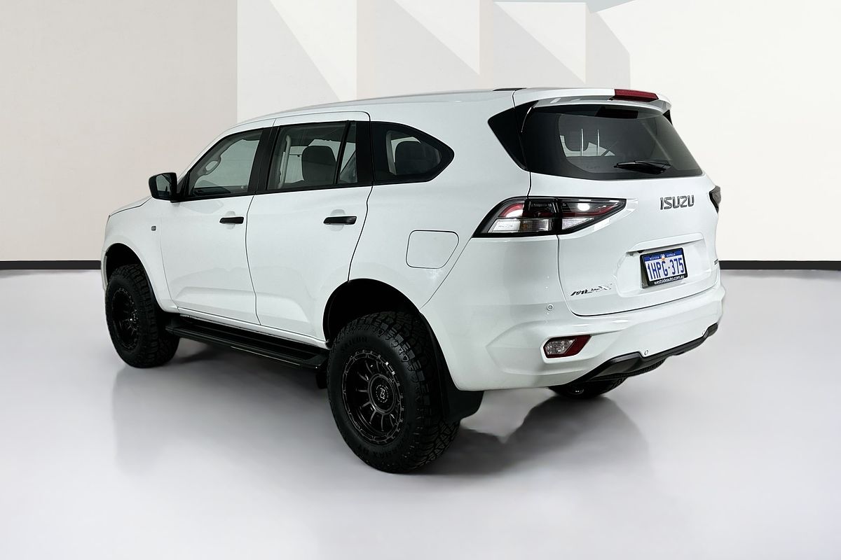2022 Isuzu MU-X LS-M (4x4) RJ MY22