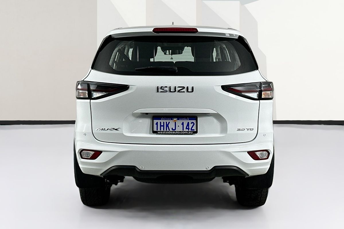 2022 Isuzu MU-X LS-M