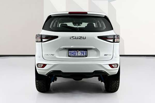2022 Isuzu MU-X LS-M