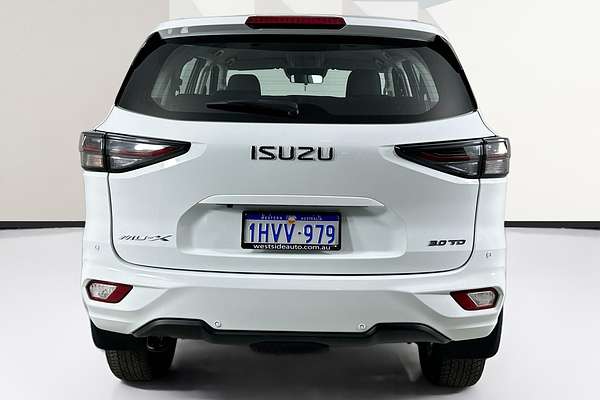 2023 Isuzu MU-X LS-M