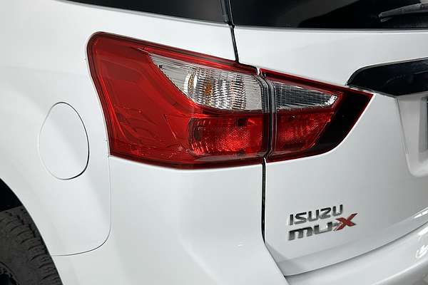2015 Isuzu MU-X LS-T (4x4) UC MY15