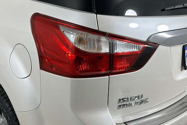 2014 Isuzu MU-X LS-T (4x4) UC