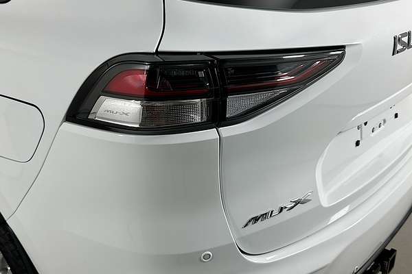 2022 Isuzu MU-X LS-M (4x4) RJ MY22