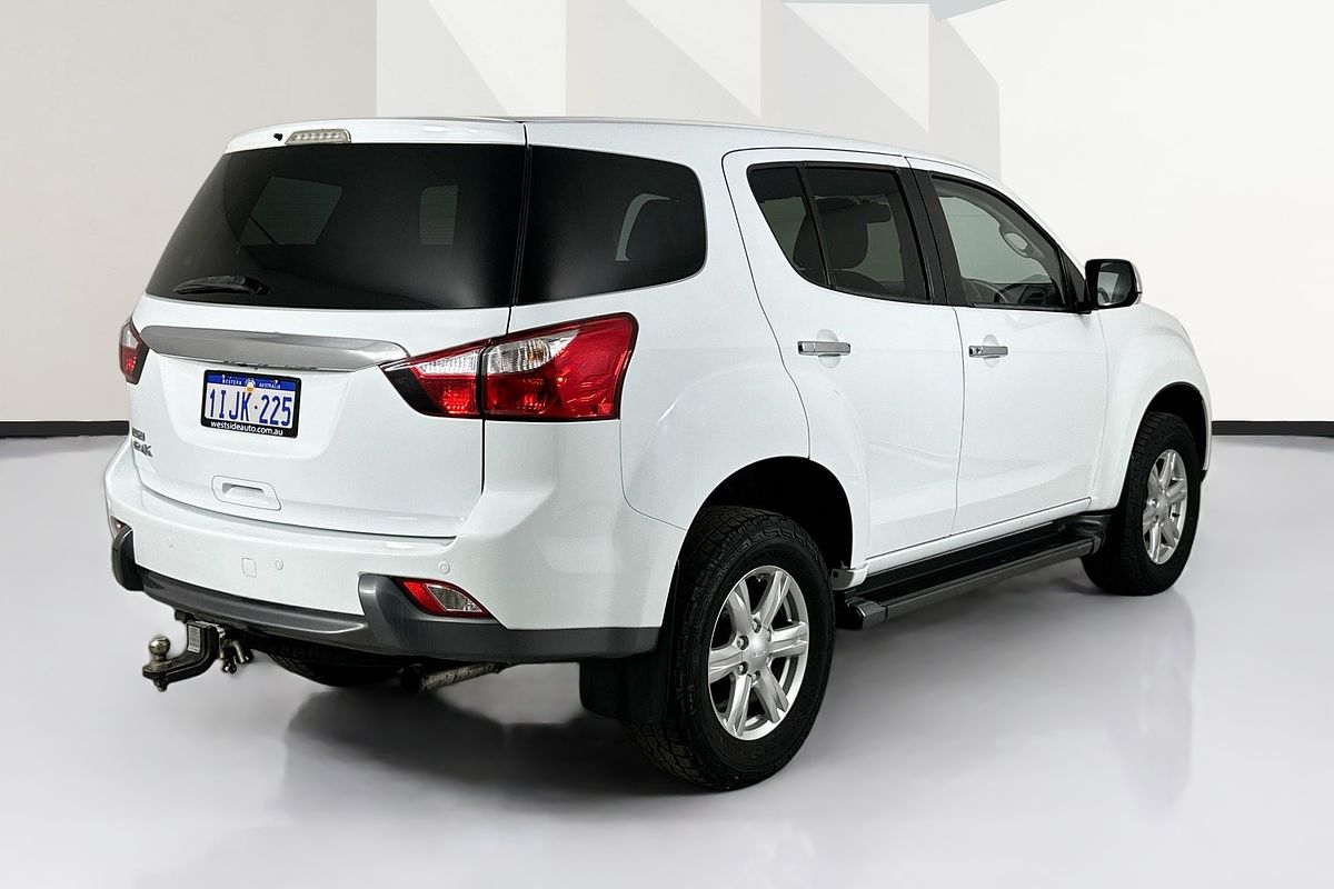 2015 Isuzu MU-X LS-U (4x2) UC