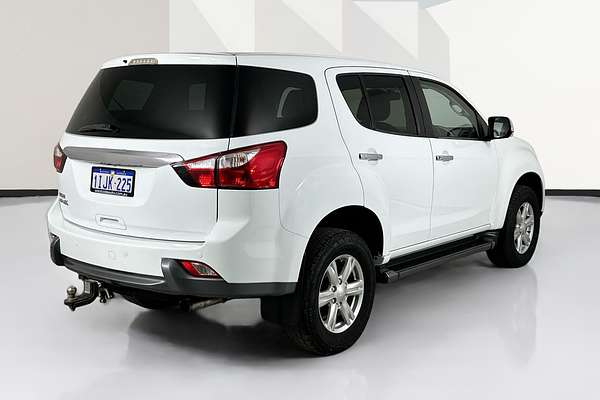 2015 Isuzu MU-X LS-U (4x2) UC