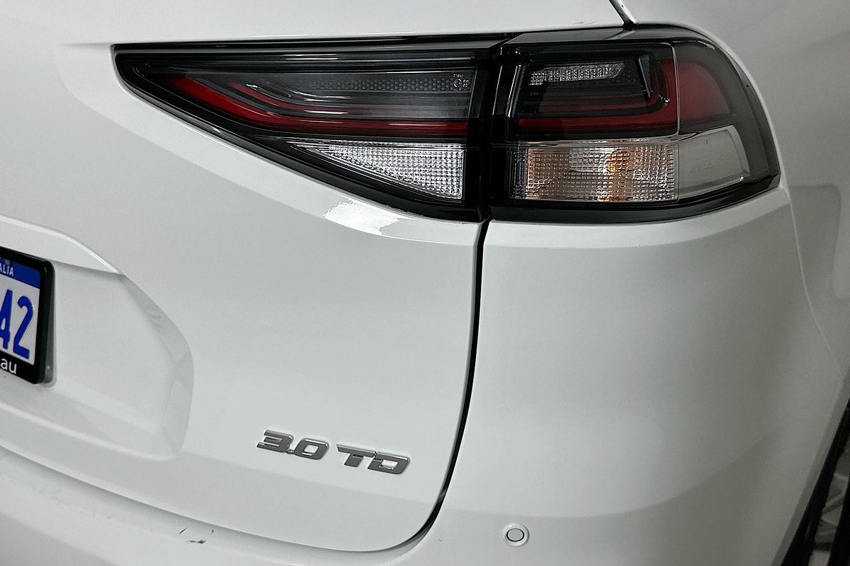 2022 Isuzu MU-X LS-M