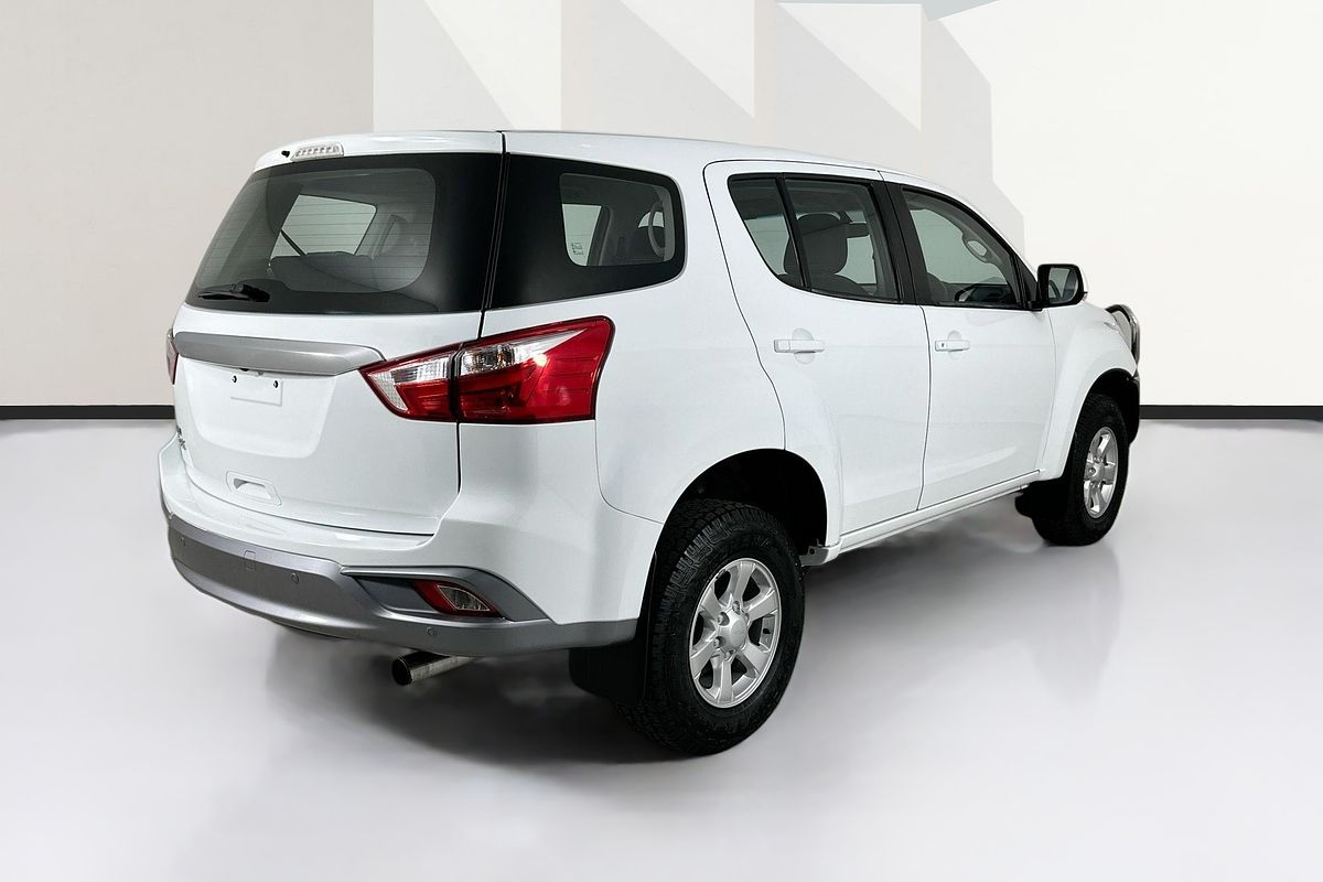 2021 Isuzu MU-X LS-M (4x2) UC MY19
