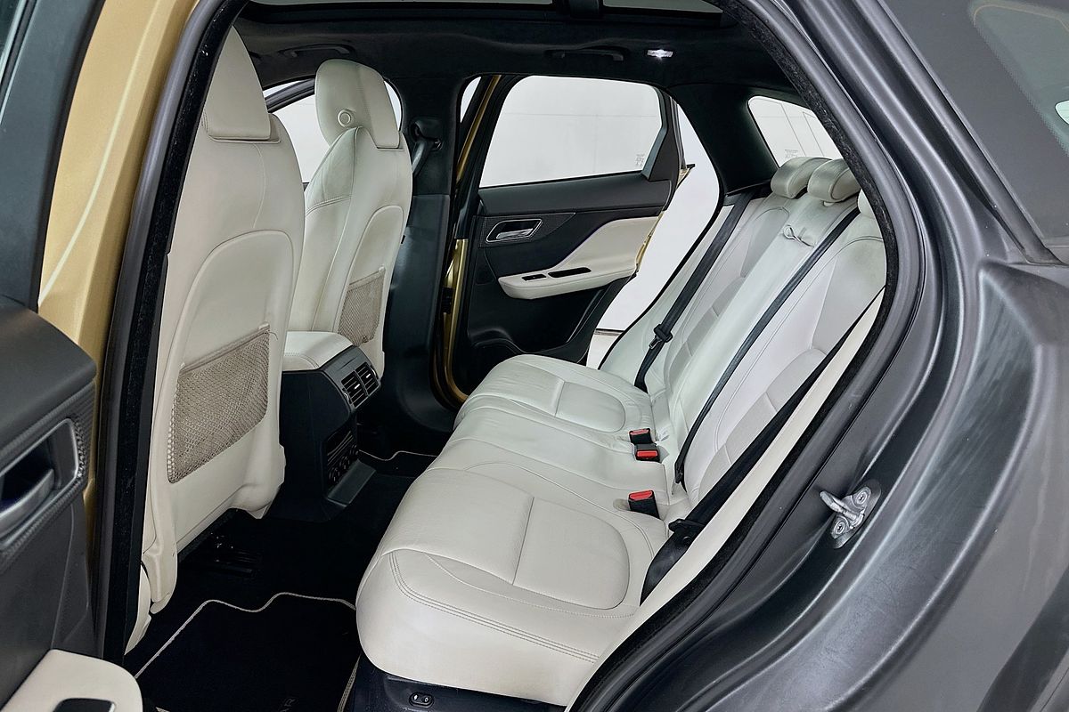 2016 Jaguar F-PACE 35t First Edition MY17