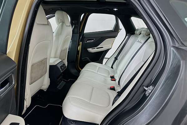 2016 Jaguar F-PACE 35t First Edition MY17