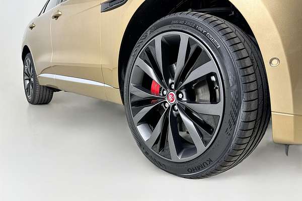 2016 Jaguar F-PACE 35t First Edition MY17
