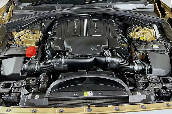2016 Jaguar F-PACE 35t First Edition MY17