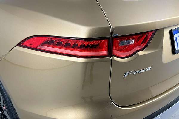 2016 Jaguar F-PACE 35t First Edition MY17