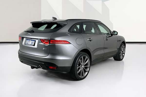 2017 Jaguar F-PACE 30d Prestige AWD