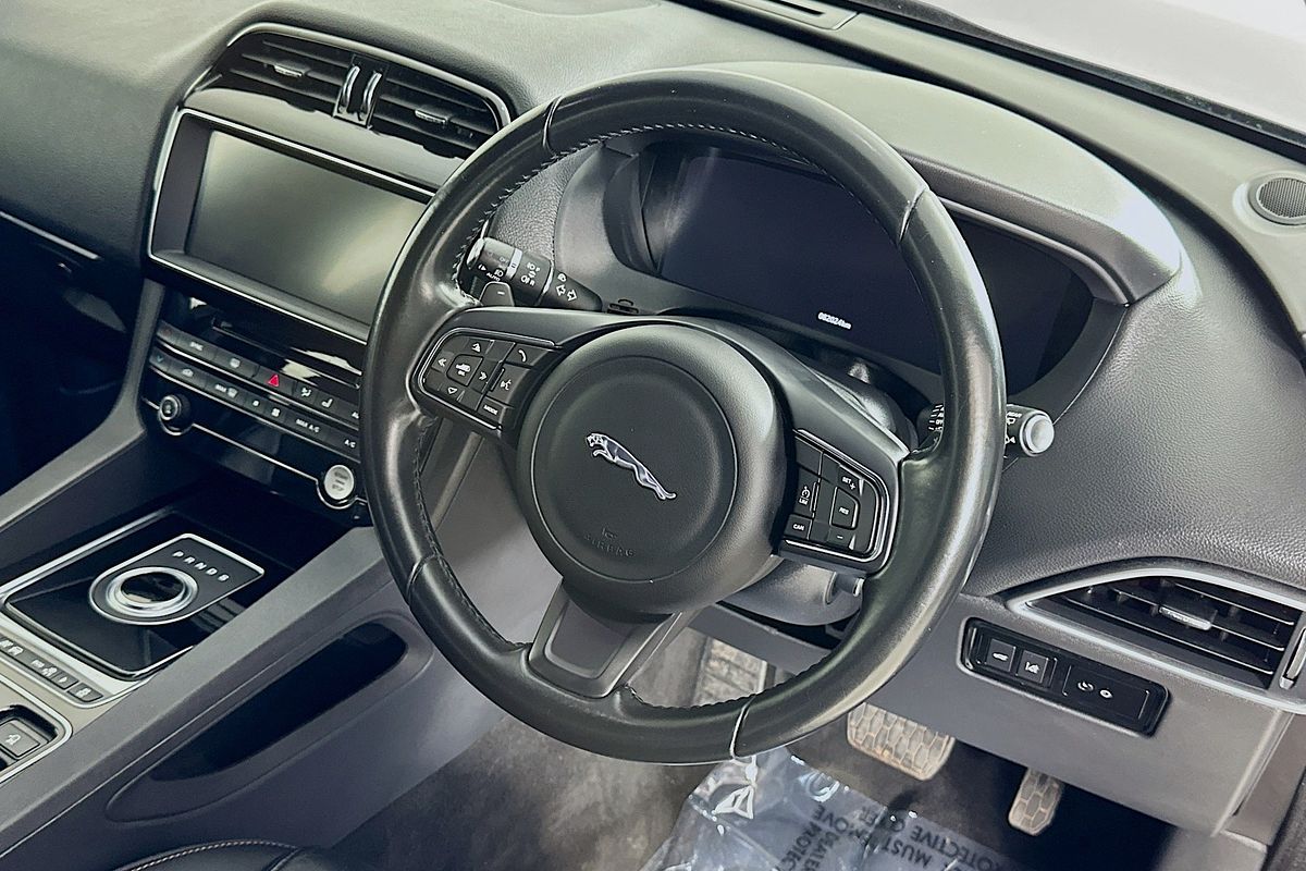 2017 Jaguar F-PACE 30d Prestige AWD