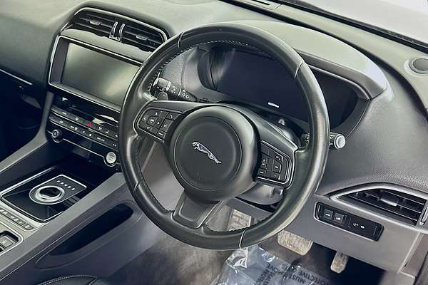 2017 Jaguar F-PACE 30d Prestige AWD