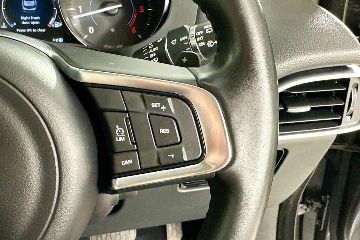 2017 Jaguar F-PACE 30d Prestige AWD MY18