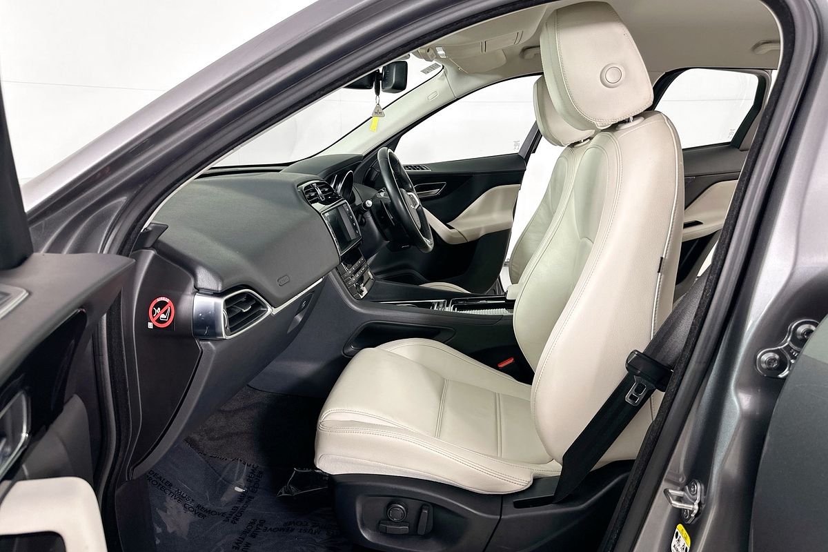 2017 Jaguar F-PACE 30d Prestige AWD MY18