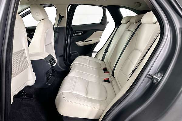 2017 Jaguar F-PACE 30d Prestige AWD MY18