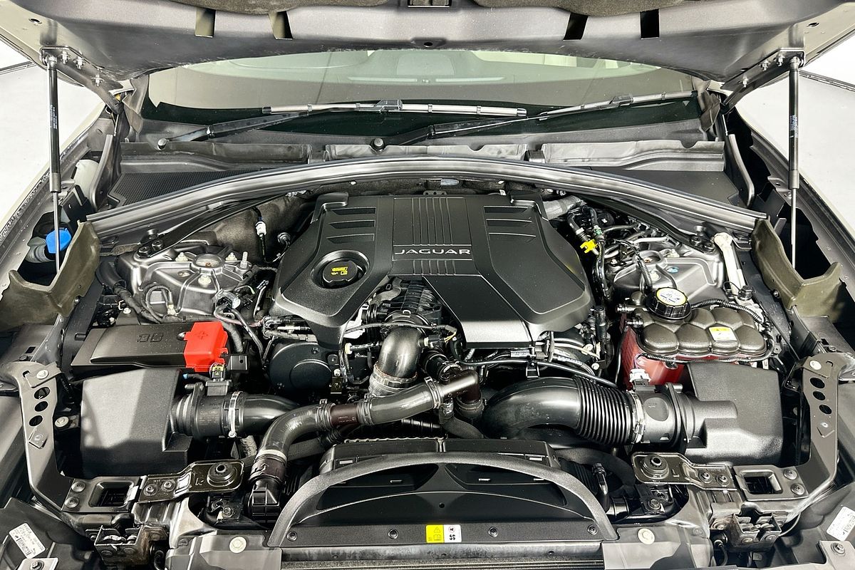 2017 Jaguar F-PACE 30d Prestige AWD MY18