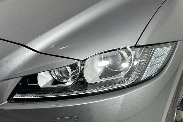 2017 Jaguar F-PACE 30d Prestige AWD MY18