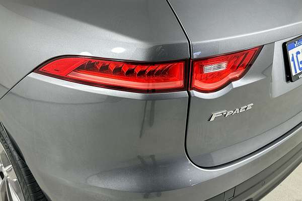 2017 Jaguar F-PACE 30d Prestige AWD
