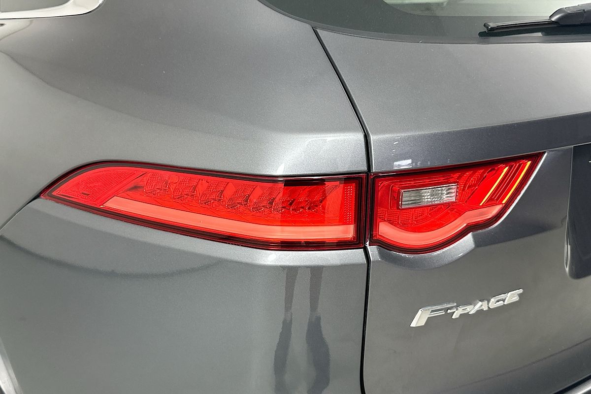 2017 Jaguar F-PACE 30d Prestige AWD MY18