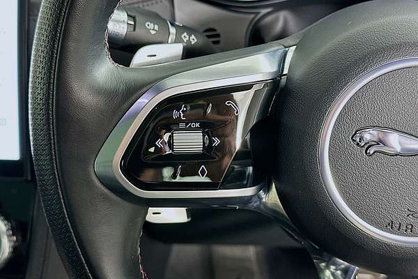 2022 Jaguar F-PACE SVR (405kW) X761 MY22