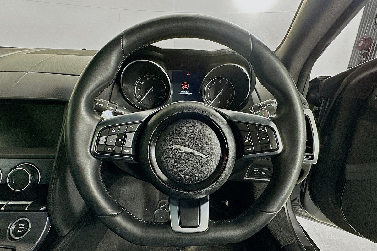 2020 Jaguar F-TYPE 2.0 R-DYNAMIC RWD (221kW) X152 MY20
