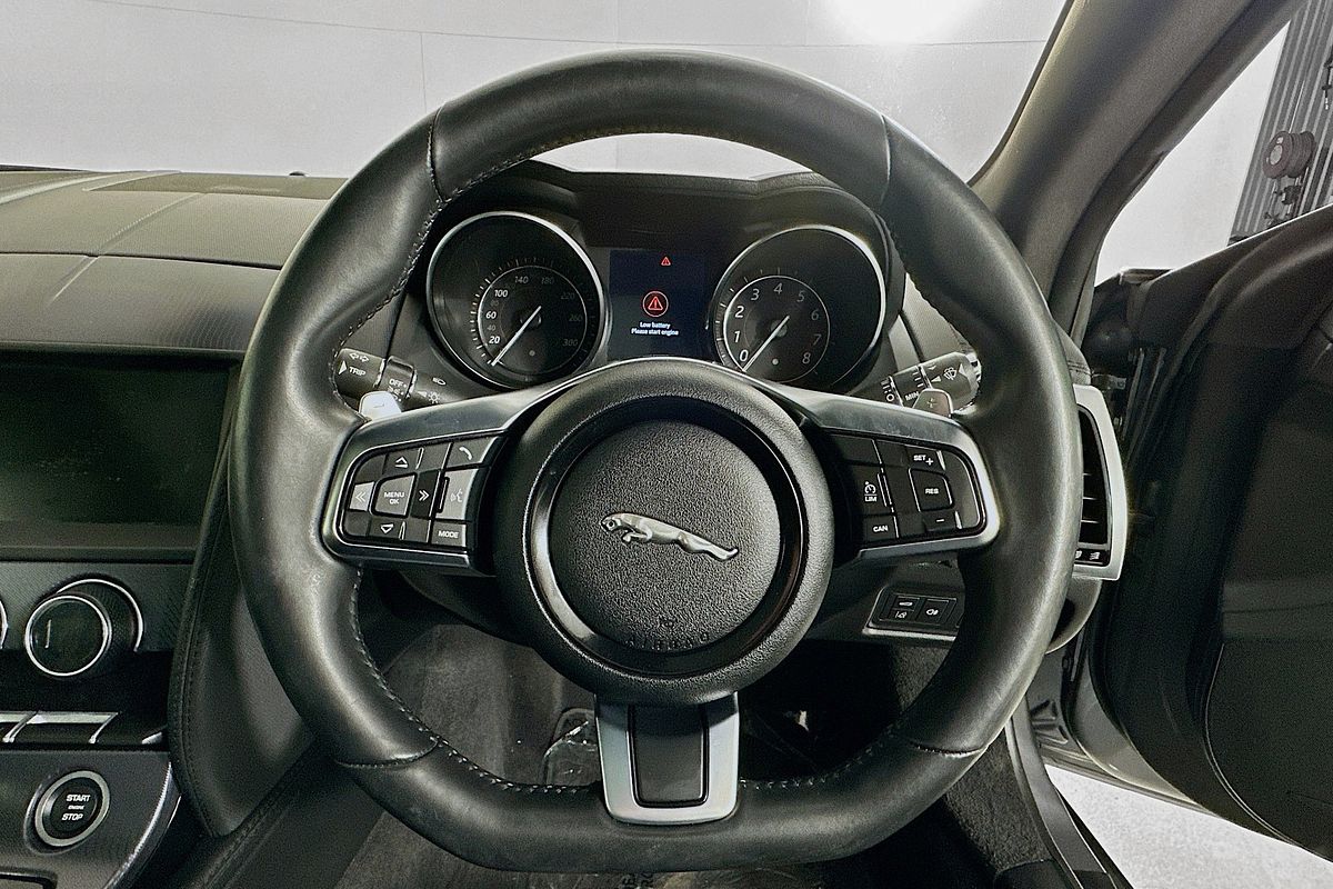 2020 Jaguar F-TYPE 2.0 R-DYNAMIC RWD (221kW) X152 MY20