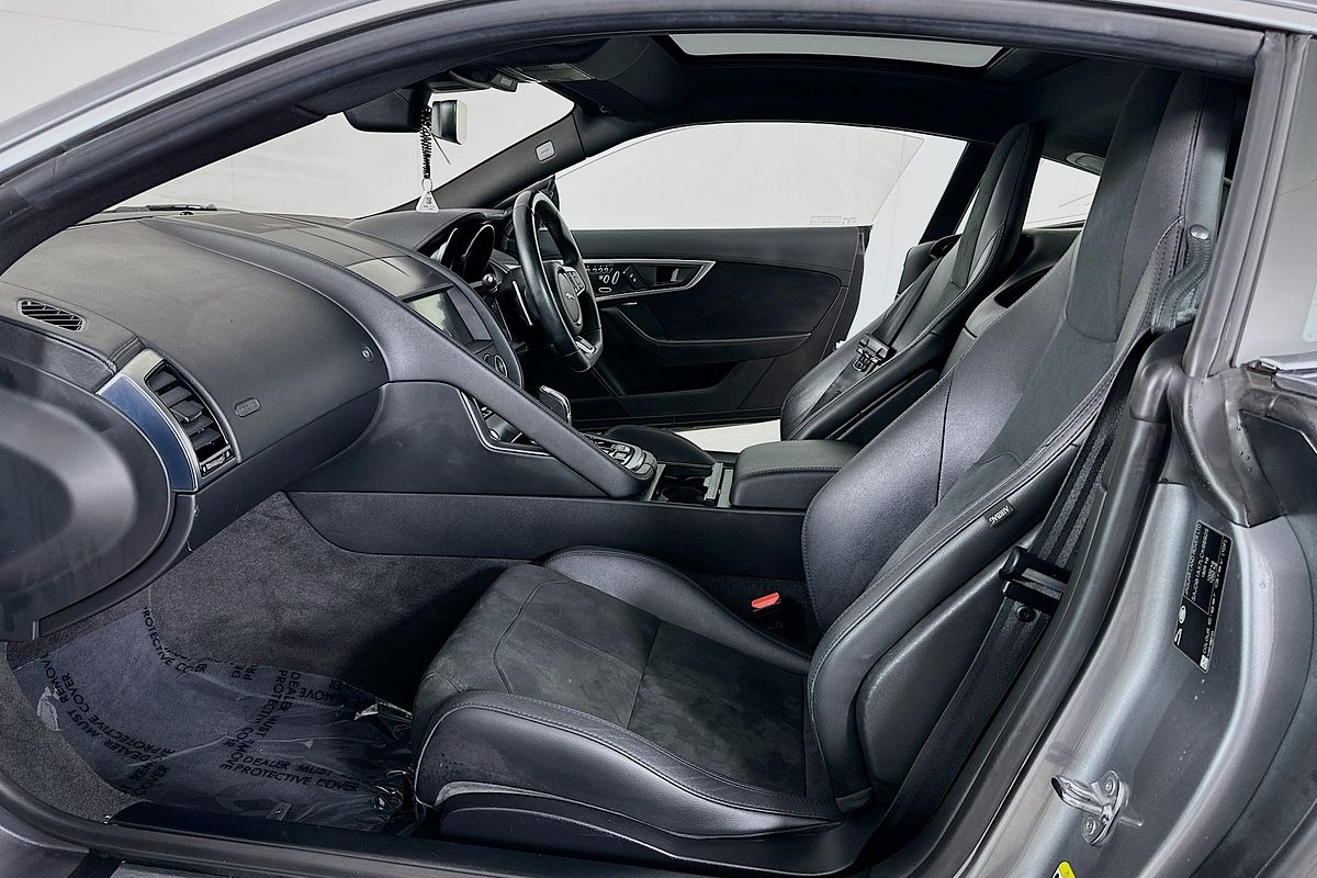 2020 Jaguar F-TYPE 2.0 R-DYNAMIC RWD (221kW) X152 MY20