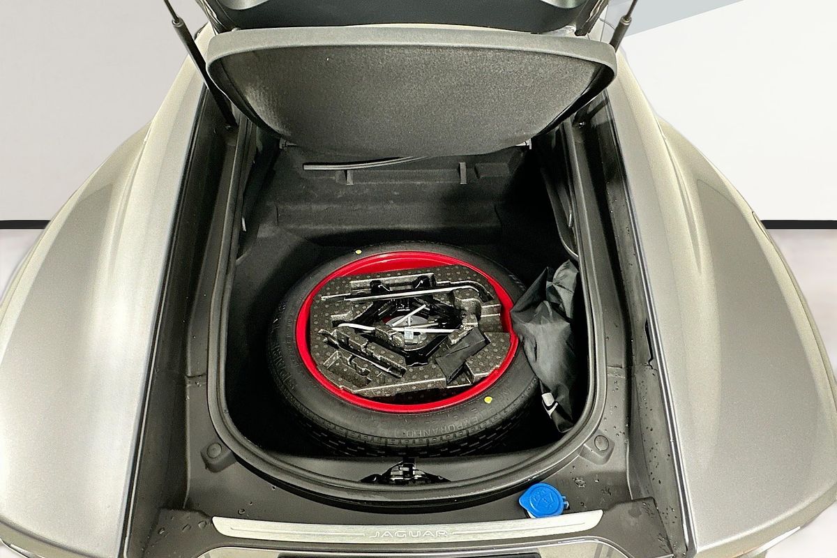 2020 Jaguar F-TYPE 2.0 R-DYNAMIC RWD (221kW) X152 MY20