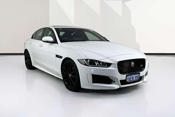 2015 Jaguar XE 25t R-SPORT
