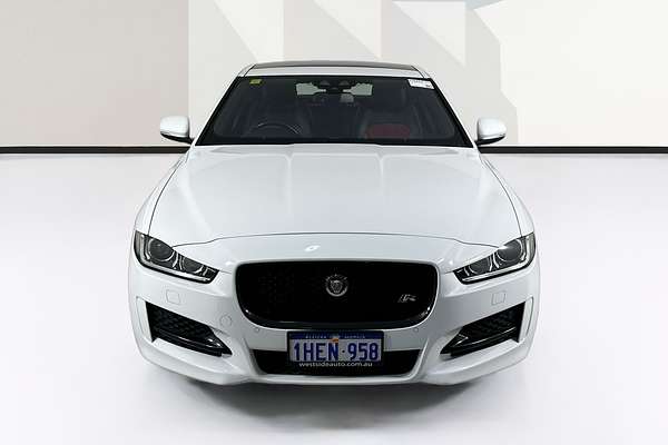 2015 Jaguar XE 25t R-SPORT