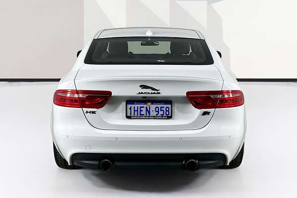 2015 Jaguar XE 25t R-SPORT