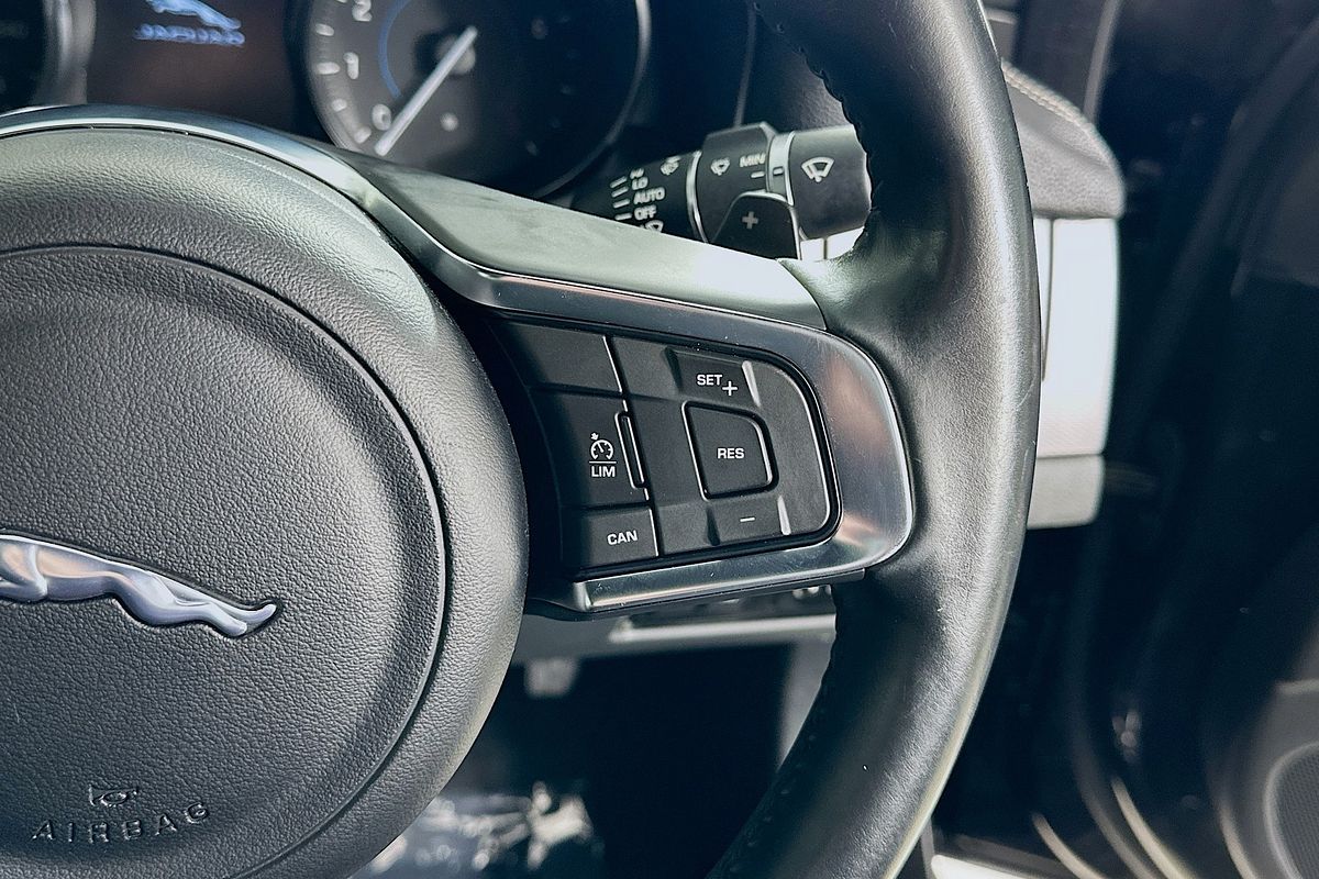2018 Jaguar XF 25t (184kW) R-SPORT X260 MY18