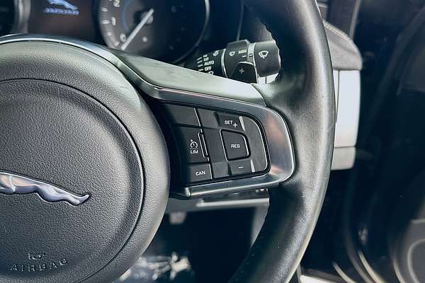 2018 Jaguar XF 25t (184kW) R-SPORT X260 MY18