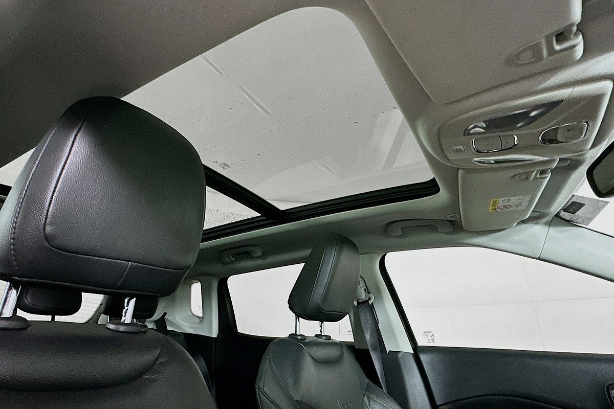 2021 Jeep COMPASS LIMITED (4x4) M6 MY21