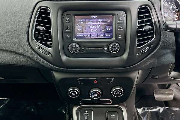 2019 Jeep COMPASS LONGITUDE (FWD) M6 MY18