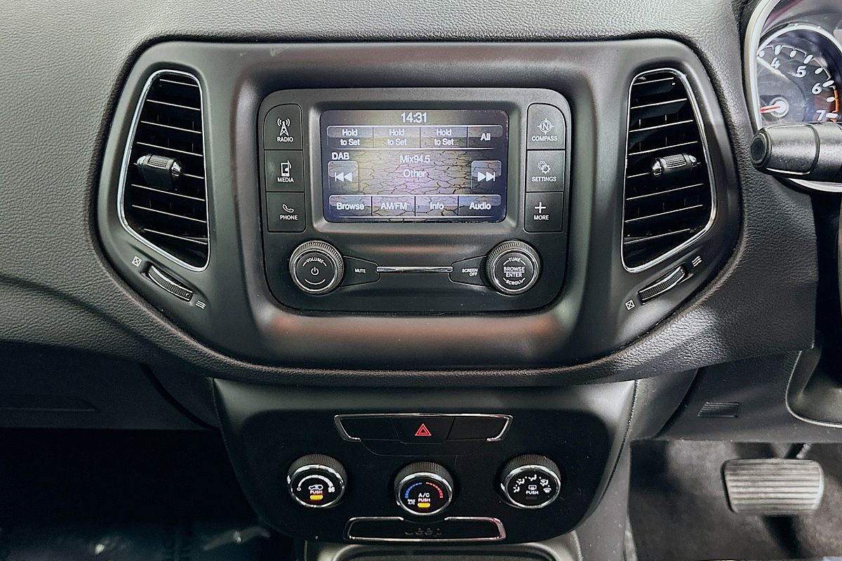 2018 Jeep COMPASS SPORT (FWD) M6 MY18