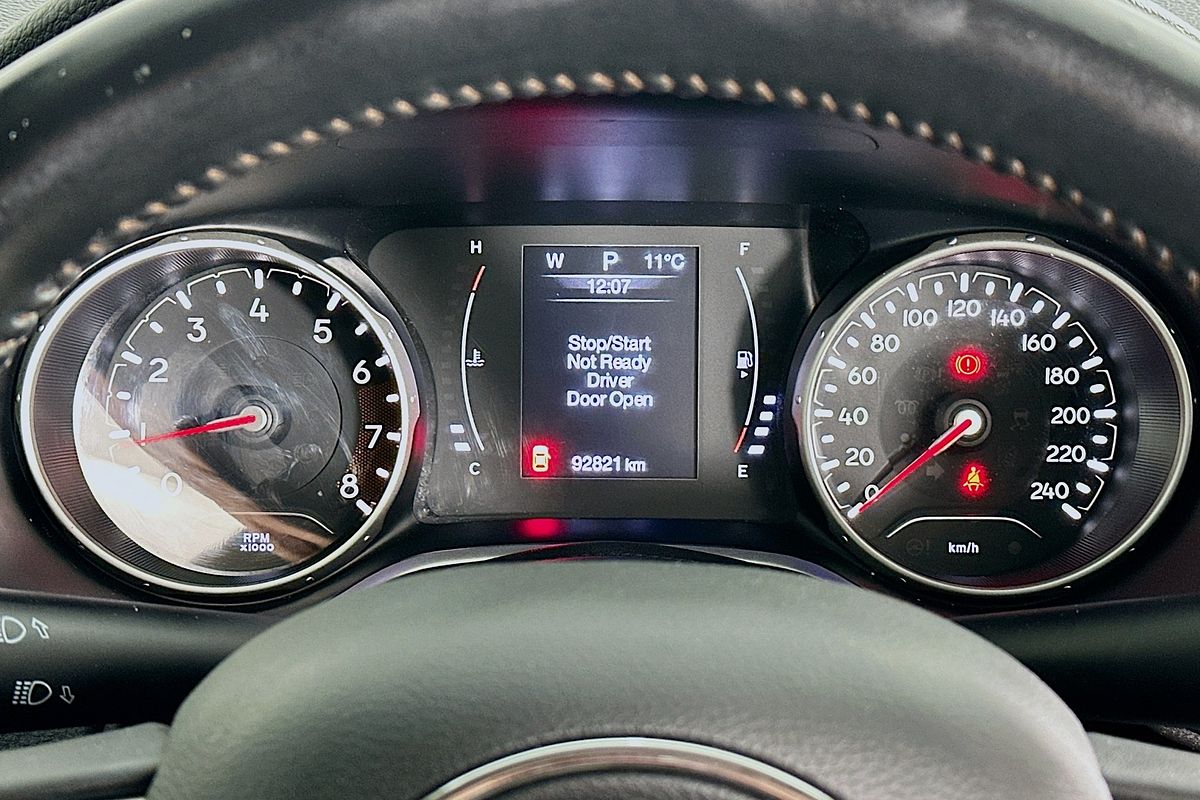 2019 Jeep COMPASS LONGITUDE (FWD) M6 MY18