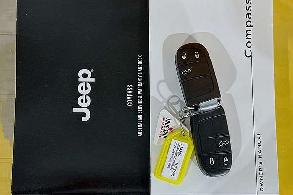 2021 Jeep COMPASS LIMITED (4x4) M6 MY21
