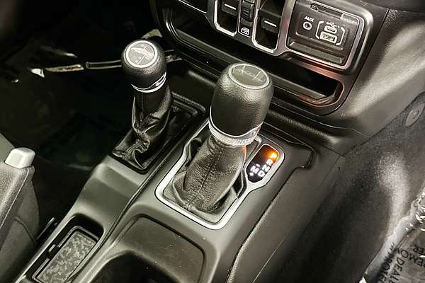 2022 Jeep GLADIATOR NIGHT EAGLE (4x4) JT MY22 4X4