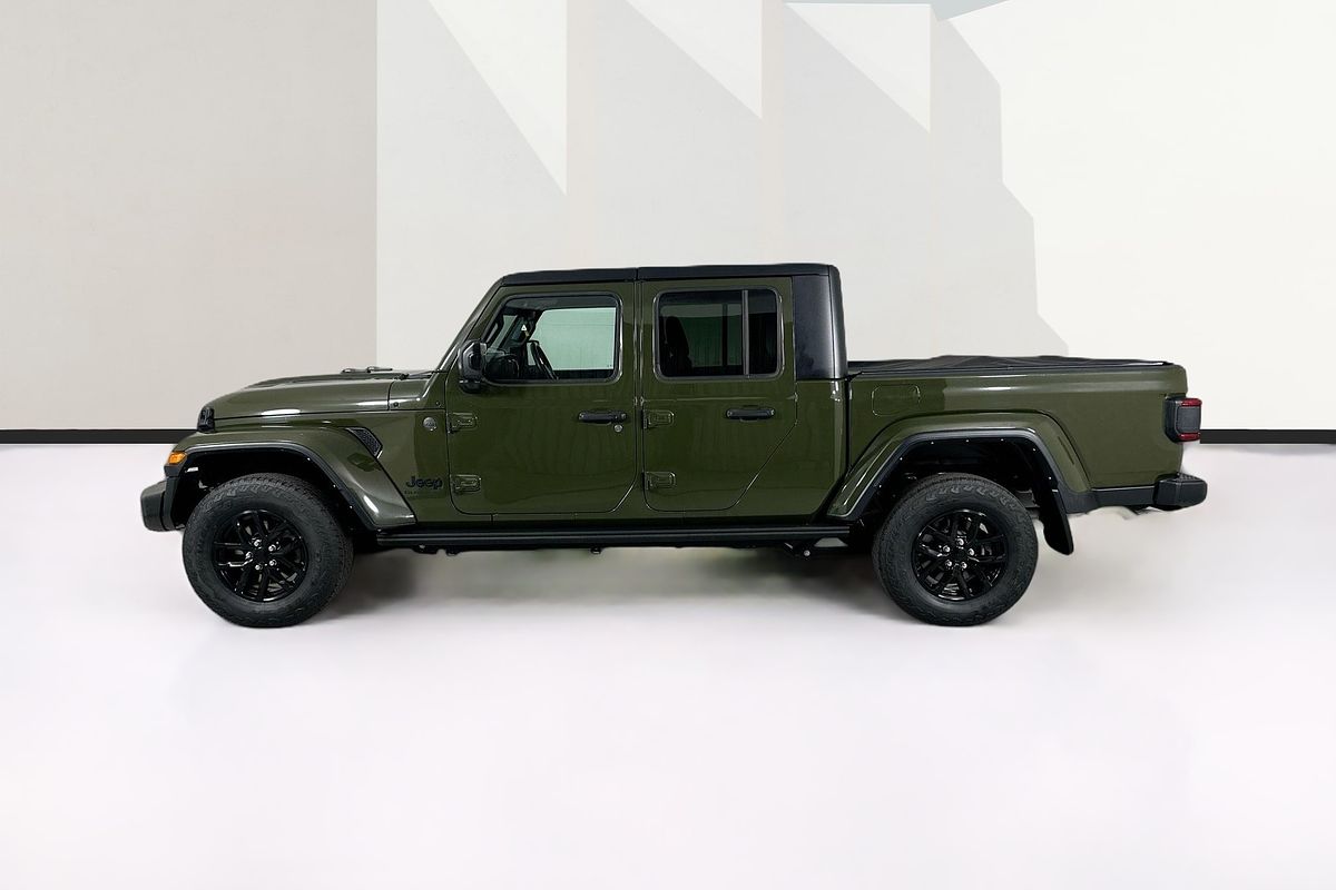 2022 Jeep GLADIATOR NIGHT EAGLE (4x4) JT MY22 4X4
