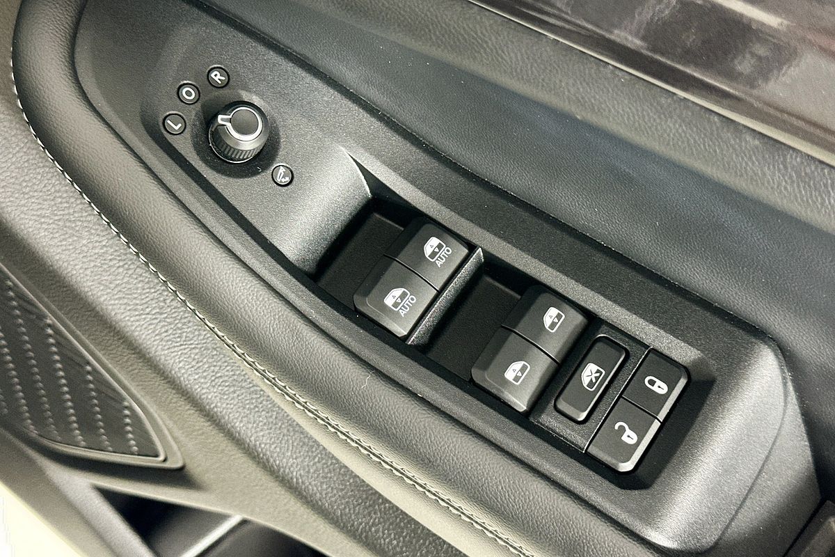 2023 Jeep GRAND CHEROKEE NIGHT EAGLE 5 SEAT (4x4) WL MY23