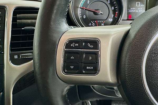 2012 Jeep GRAND CHEROKEE LAREDO (4x4) WK