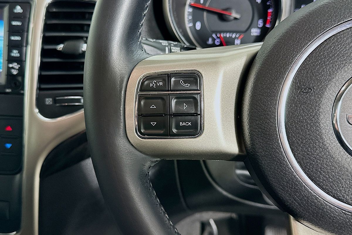 2012 Jeep GRAND CHEROKEE LAREDO (4x4) WK